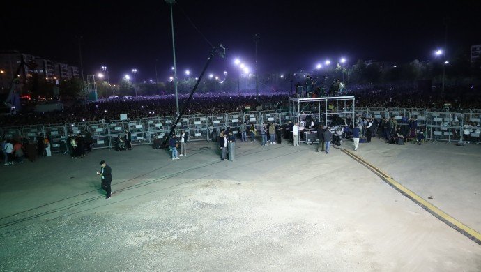 Diyarbakır’da Koma Amed coşkusu