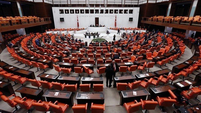 ‘Barış Komisyonu’ için ilk adım: Partiler taslaklarını sundu