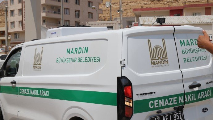 Kayalıklardan düştüğü belirtilen çocuk yaşamını yitirdi