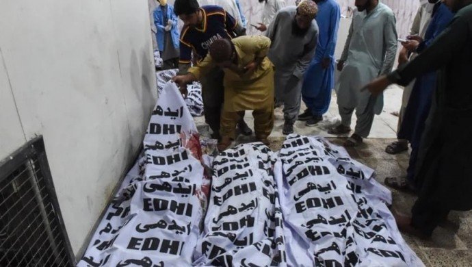 DAİŞ Belucistan’daki bombalı saldırıyı üstlendi: 15 ölü 38 yaralı