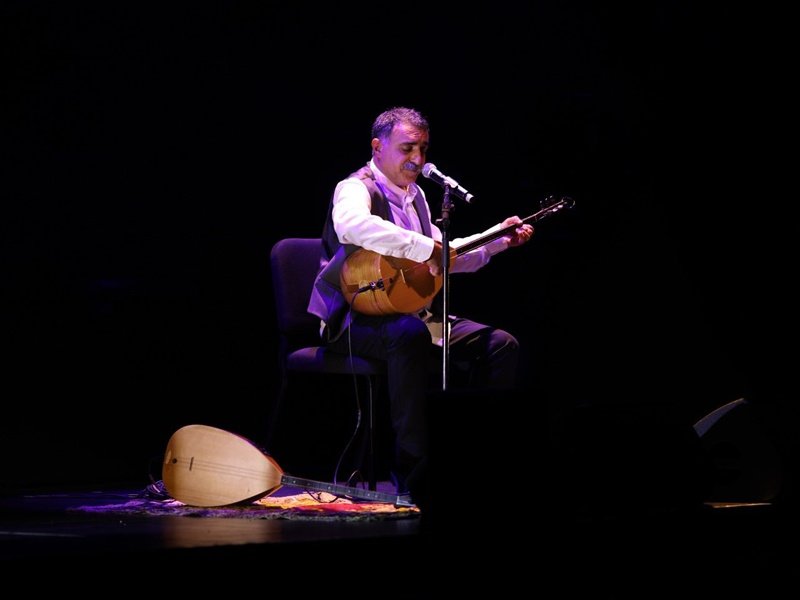 Erdal Erzincan Alevilerden özür diledi