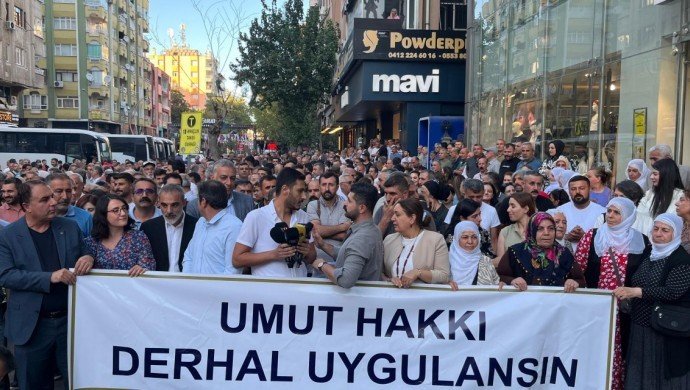 DEM Parti'den 'umut hakkı' için kanun teklifi